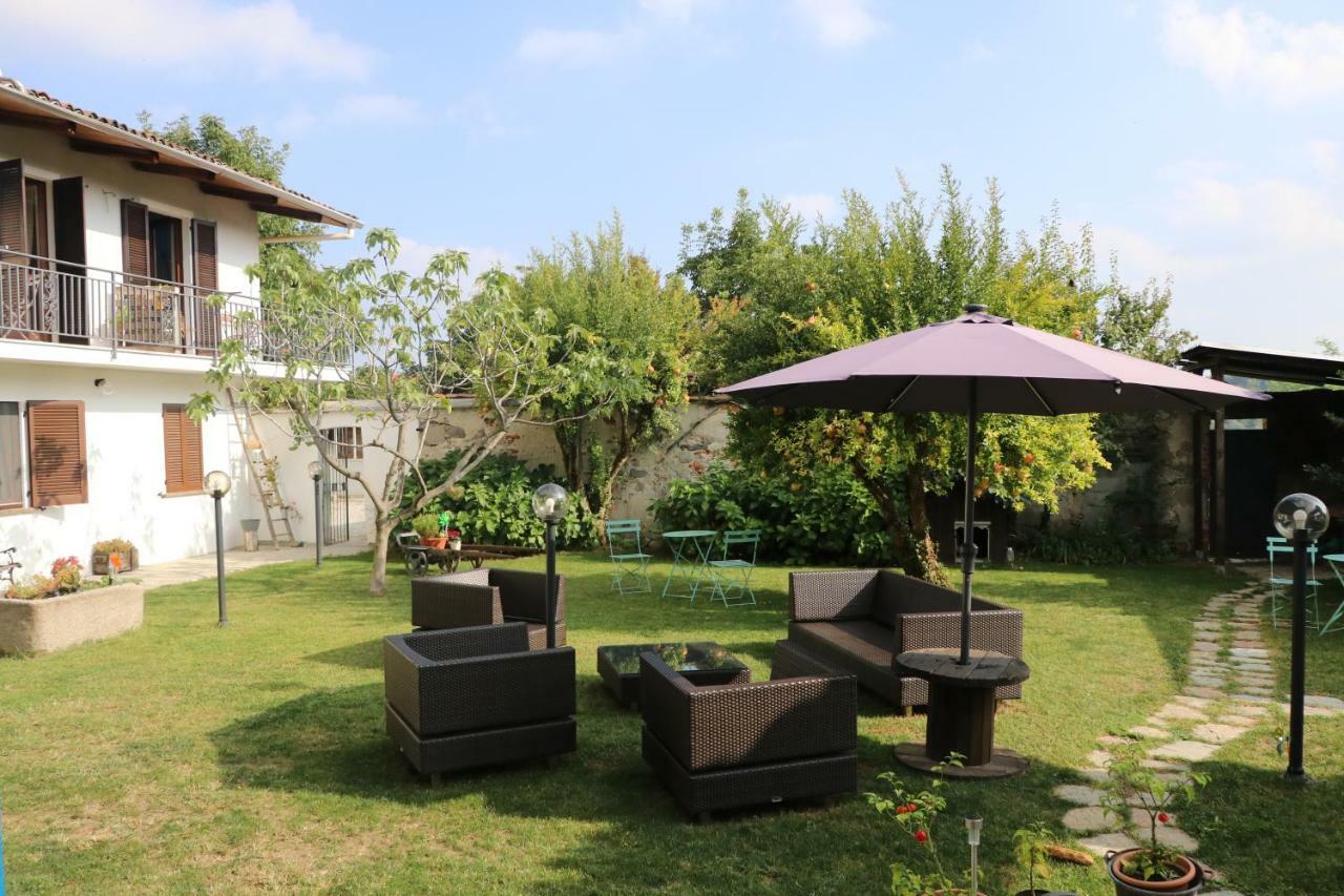 B&B Il Cortile Biella Exterior photo